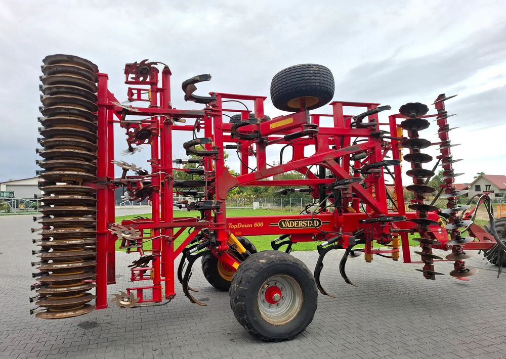 Väderstad TOPDOWN 600 2015 Rok, Nie Malowany , Stan Bardzo Dobry - Soil tillage equipment: picture 4 Väderstad TOPDOWN 600 2015 Rok, Nie Malowany , Stan Bardzo Dobry - Soil tillage equipment: picture 4