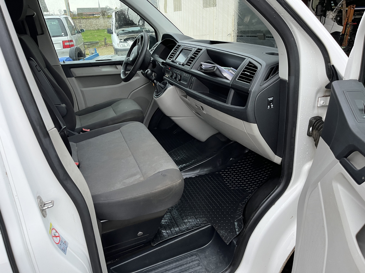Volkswagen Transporter T6 2L tdi 150cv long 4 Motion 4x4 4motion - Panel van: picture 5 Volkswagen Transporter T6 2L tdi 150cv long 4 Motion 4x4 4motion - Panel van: picture 5