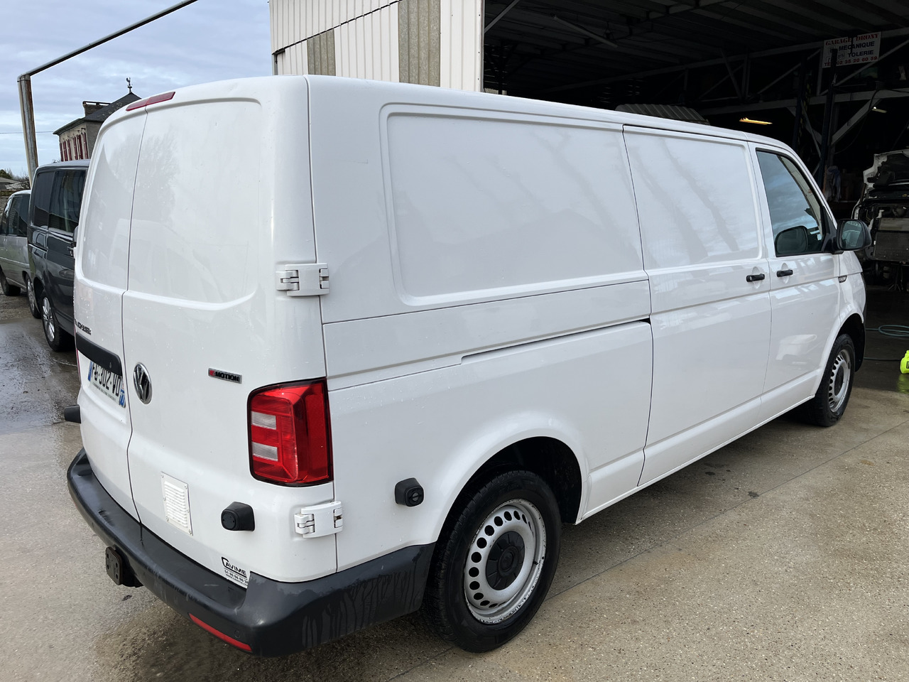 Volkswagen Transporter T6 2L tdi 150cv long bas 4x4 4motion - Panel van: picture 4 Volkswagen Transporter T6 2L tdi 150cv long bas 4x4 4motion - Panel van: picture 4