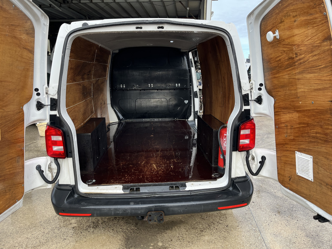 Volkswagen Transporter T6 2L tdi 150cv long bas 4x4 4motion - Panel van: picture 5 Volkswagen Transporter T6 2L tdi 150cv long bas 4x4 4motion - Panel van: picture 5