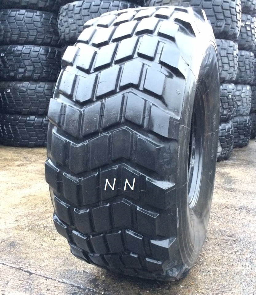 Michelin 525/65R20.5 XS - USED NN 95% - Tire for Agricultural machinery: picture 1 Michelin 525/65R20.5 XS - USED NN 95% - Tire for Agricultural machinery: picture 1