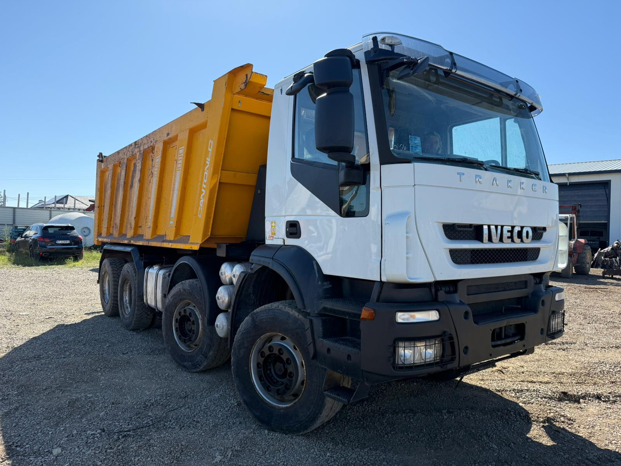 IVECO TRAKKER TIPPER - Tipper: picture 1 IVECO TRAKKER TIPPER - Tipper: picture 1