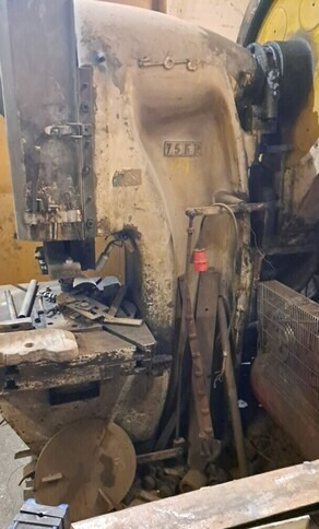 Epäkeskopuristin 60 tn Eisenwerk Hensel - Metalworking machinery: picture 2 Epäkeskopuristin 60 tn Eisenwerk Hensel - Metalworking machinery: picture 2