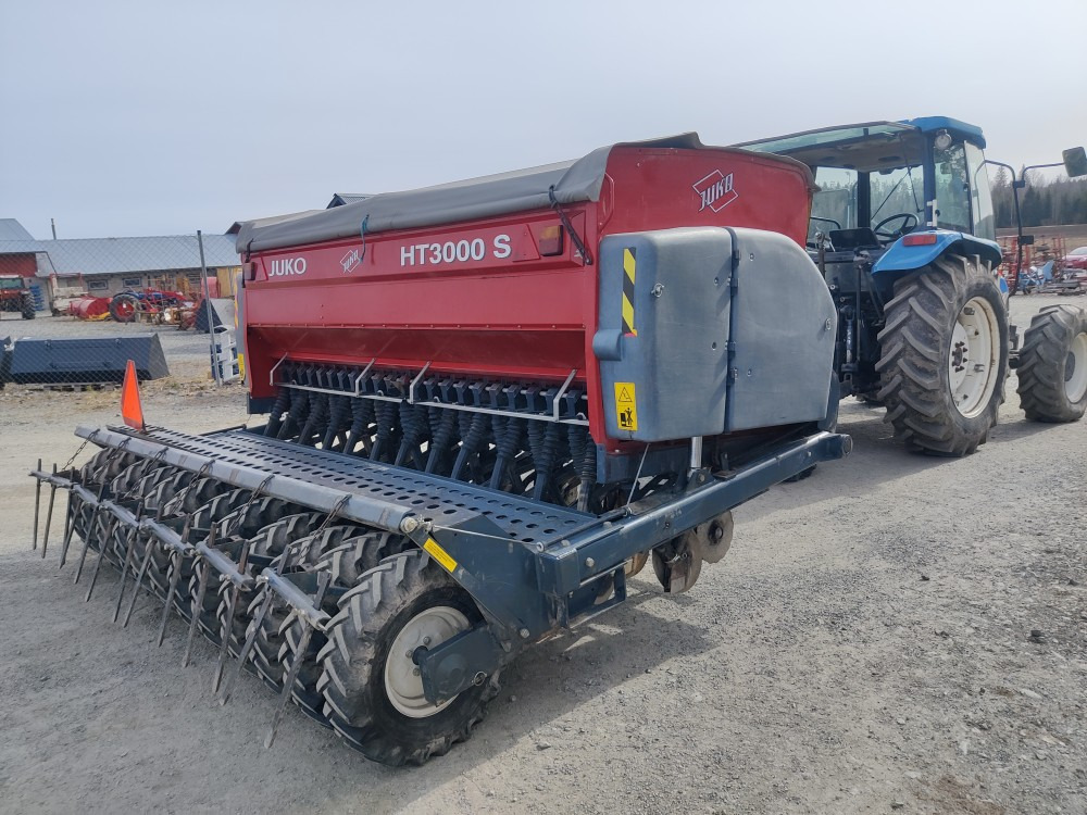 Juko HT3000S täyskiekkokone - Combine seed drill: picture 2 Juko HT3000S täyskiekkokone - Combine seed drill: picture 2