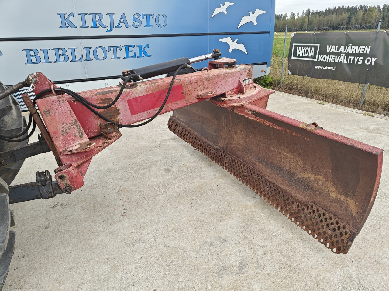 VM 300 JH perälevy - Soil tillage equipment: picture 4 VM 300 JH perälevy - Soil tillage equipment: picture 4