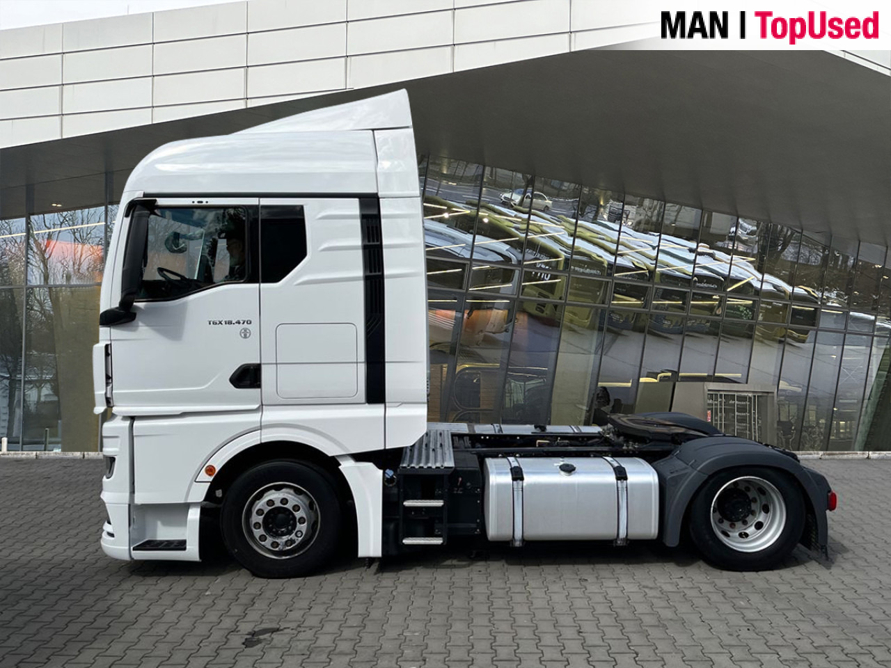 MAN TGX 18.470 4x2 LL SA - Tractor unit: picture 2 MAN TGX 18.470 4x2 LL SA - Tractor unit: picture 2