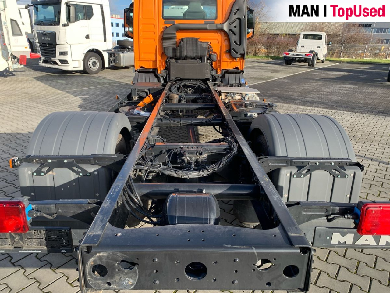 MAN TGL 12.190 4x2 BL CH Euro6 Klima AHK Luftfeder ZV - Cab chassis truck: picture 4 MAN TGL 12.190 4x2 BL CH Euro6 Klima AHK Luftfeder ZV - Cab chassis truck: picture 4