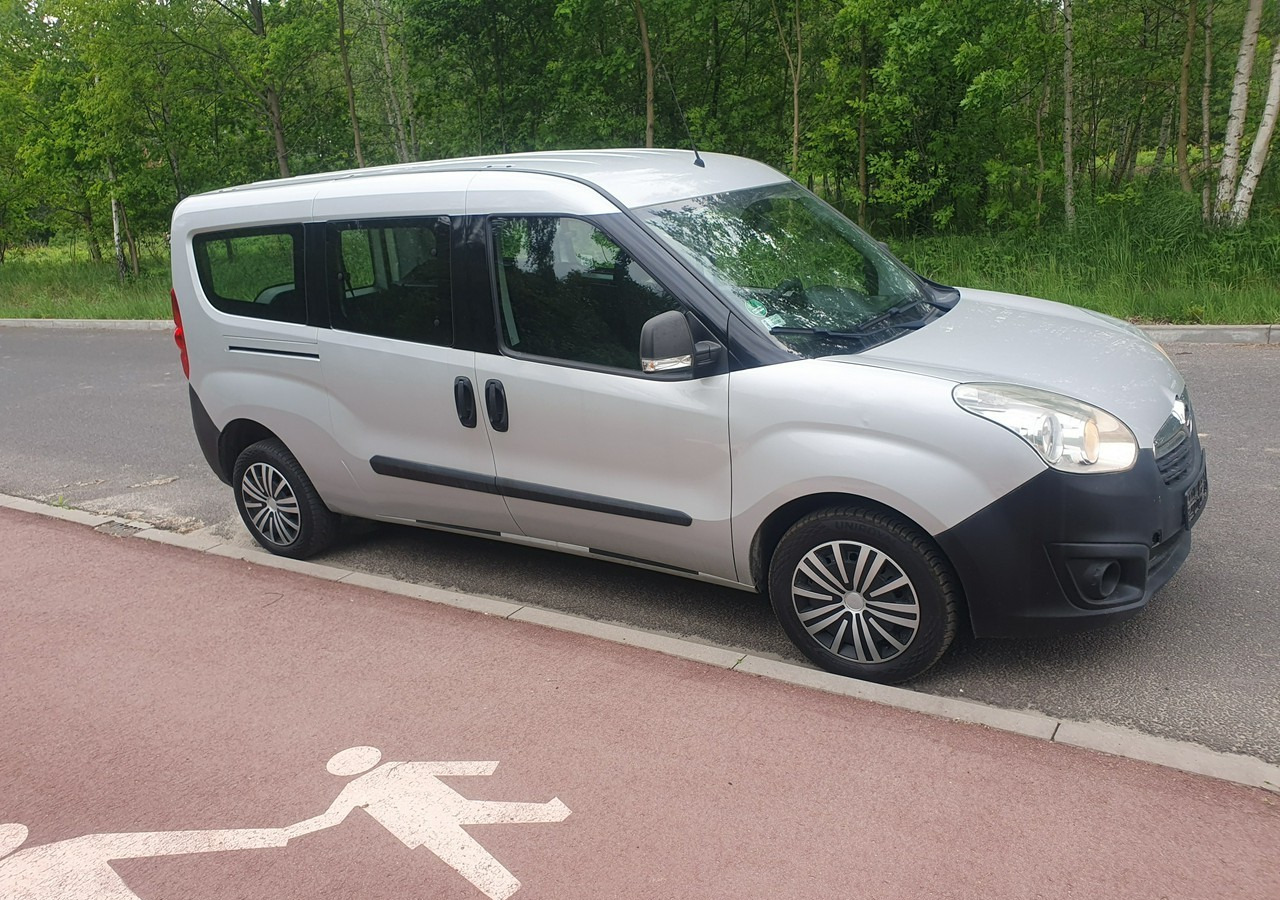 Opel Combo long*combo *doblo* krajówka *fv vat 23%* - Combi van: picture 4 Opel Combo long*combo *doblo* krajówka *fv vat 23%* - Combi van: picture 4