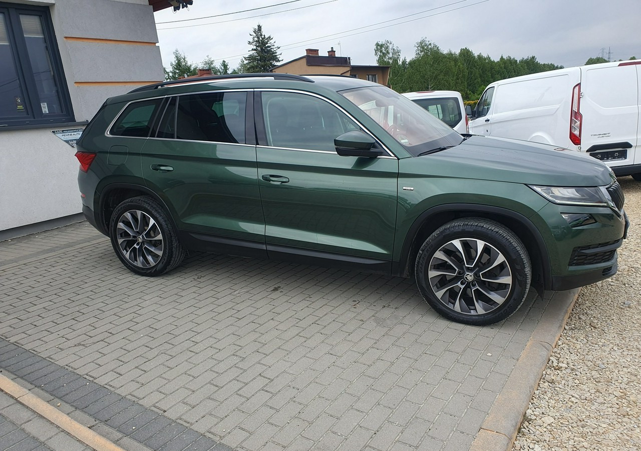 Skoda Kodiaq Skoda Kodiaq Skoda Kodiaq 2.0 tsi 4x4 Wersja Drive na 125 lecie - Car: picture 4 Skoda Kodiaq Skoda Kodiaq Skoda Kodiaq 2.0 tsi 4x4 Wersja Drive na 125 lecie - Car: picture 4