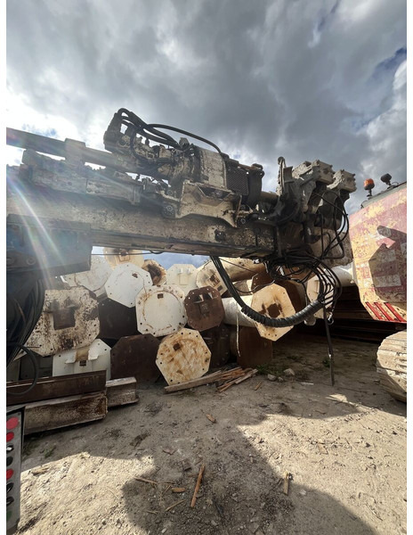 Soilmec SM21 - Pile driver: picture 3 Soilmec SM21 - Pile driver: picture 3