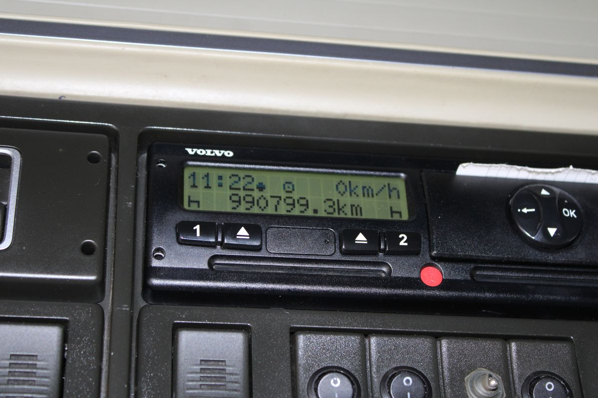 Lease a  Volvo FH500 Volvo FH500: picture 14