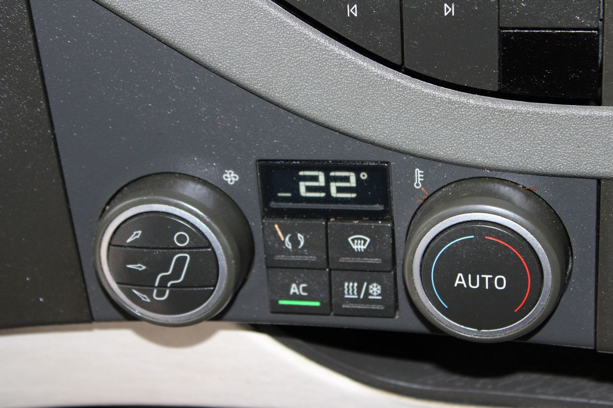 Lease a  Volvo FH500 Volvo FH500: picture 11