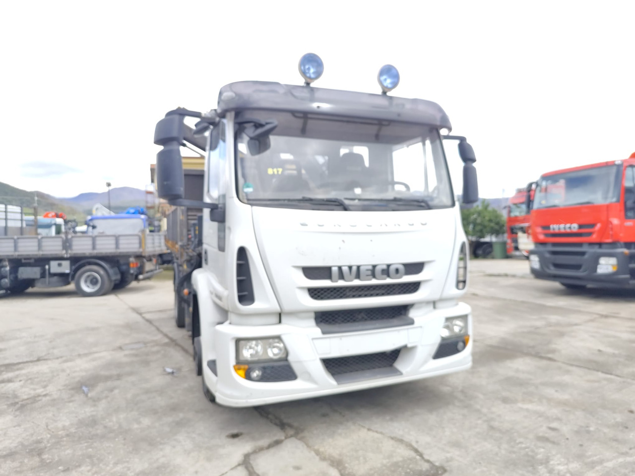 Crane truck, Tipper IVECO EUROCARGO 120E28: picture 26 Crane truck, Tipper IVECO EUROCARGO 120E28: picture 26