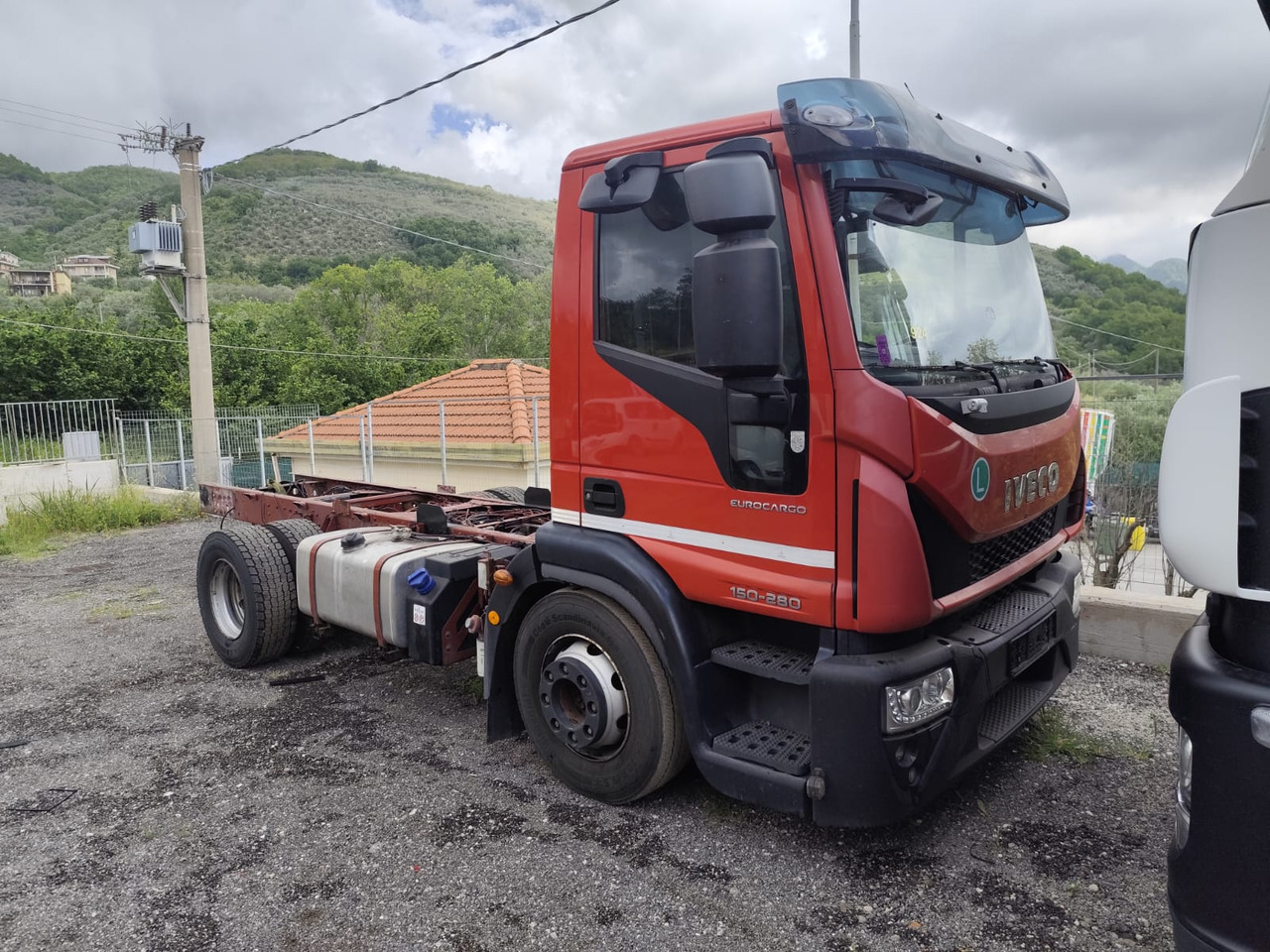 IVECO EUROCARGO 150-280 - Cab chassis truck: picture 1 IVECO EUROCARGO 150-280 - Cab chassis truck: picture 1