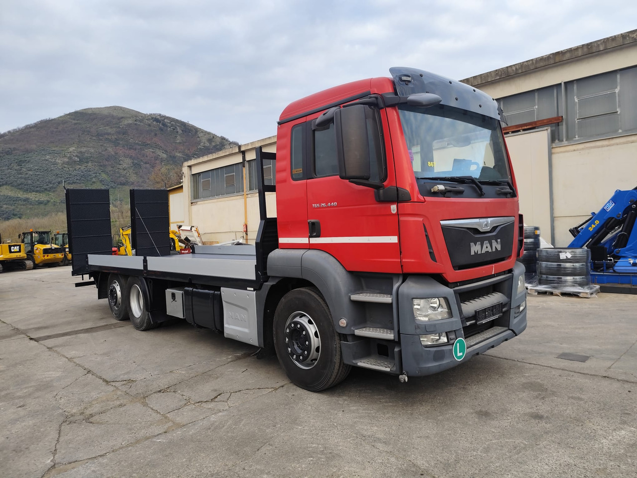MAN TGS 26.440 - Dropside/ Flatbed truck: picture 4 MAN TGS 26.440 - Dropside/ Flatbed truck: picture 4
