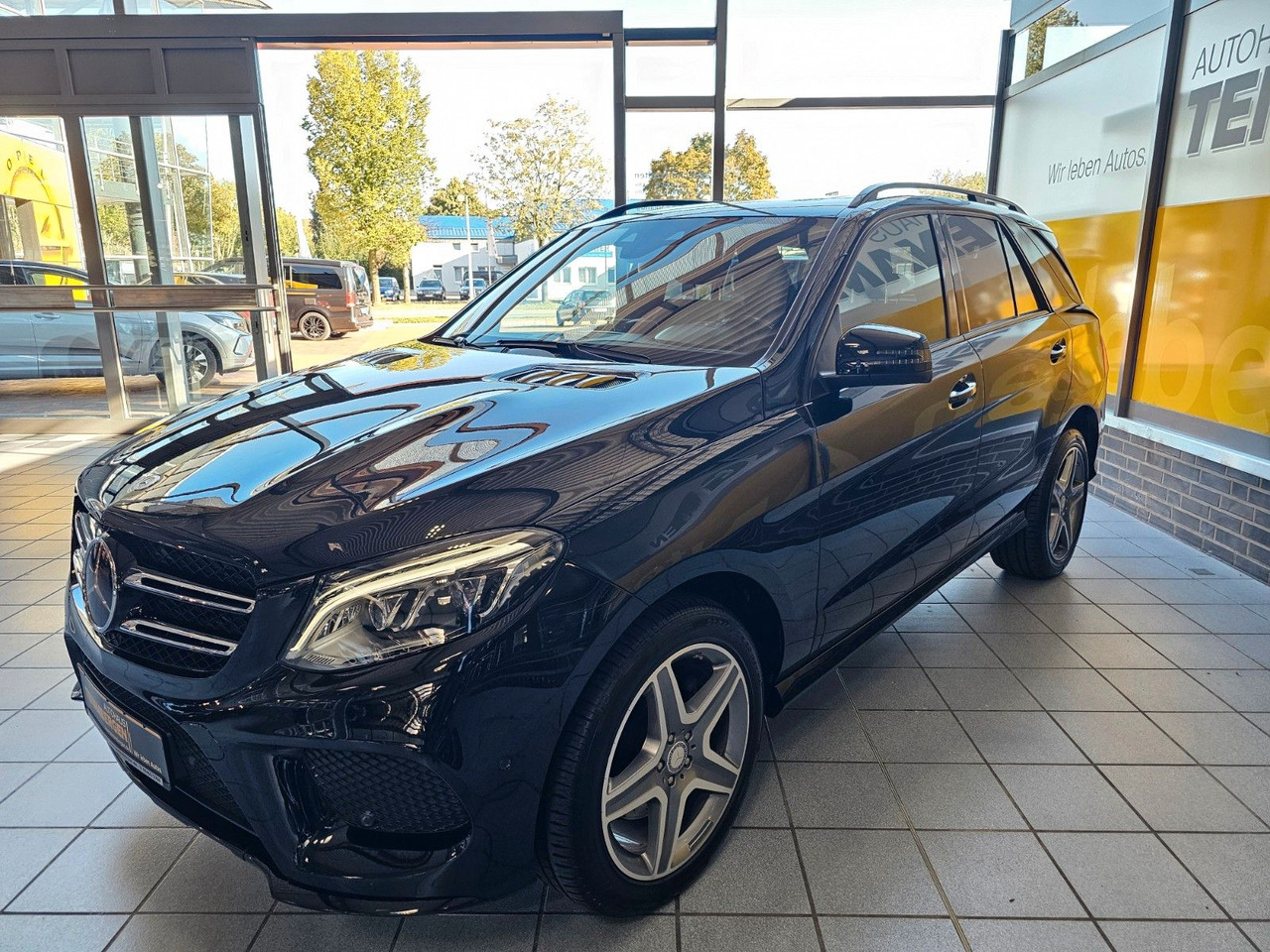Mercedes-Benz GLE 350 d 4Matic AMG Line - SUV: picture 4 Mercedes-Benz GLE 350 d 4Matic AMG Line - SUV: picture 4