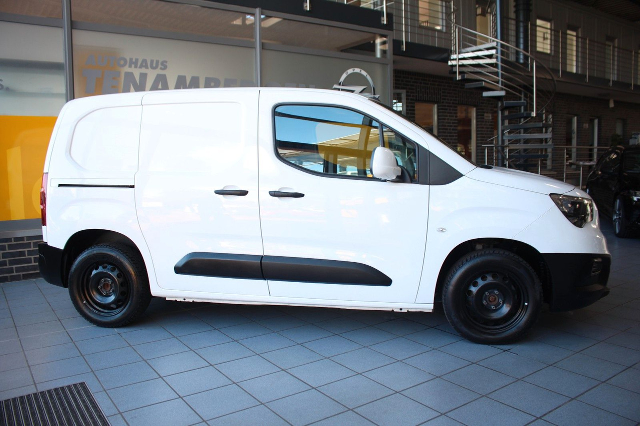Opel Combo E Cargo Edition Klima PDC Bluetooth AHK - Small van: picture 3 Opel Combo E Cargo Edition Klima PDC Bluetooth AHK - Small van: picture 3
