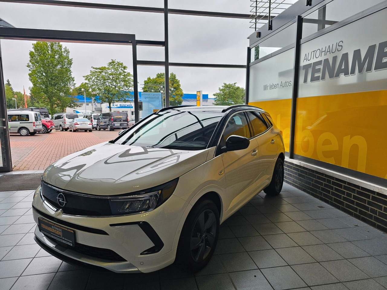 Opel Grandland Elegance AT-8 Navi Kamera LED - SUV: picture 3 Opel Grandland Elegance AT-8 Navi Kamera LED - SUV: picture 3
