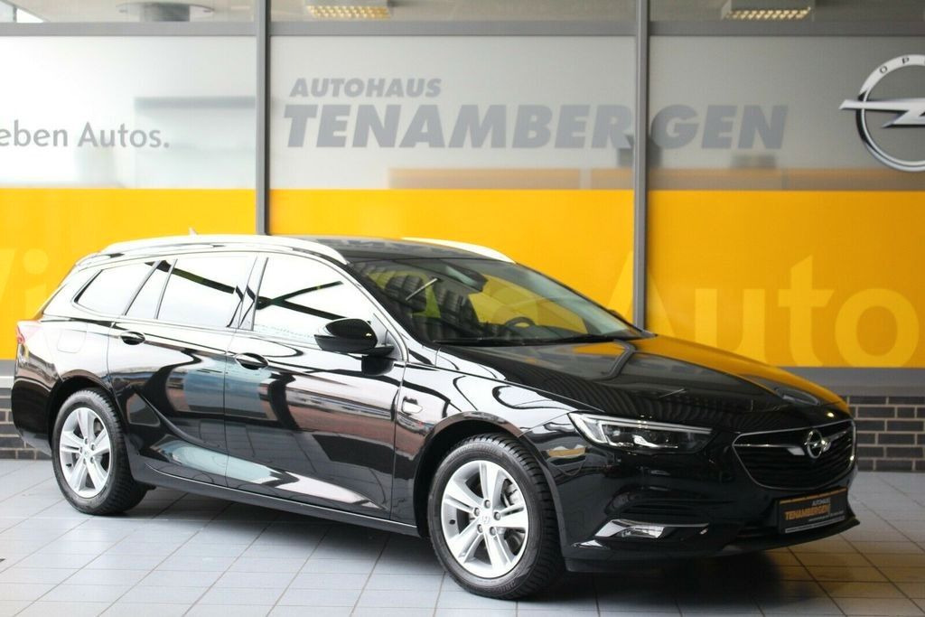 Opel Insignia B Sports Tourer 4x4 INNOVATION - Station wagon: picture 1 Opel Insignia B Sports Tourer 4x4 INNOVATION - Station wagon: picture 1