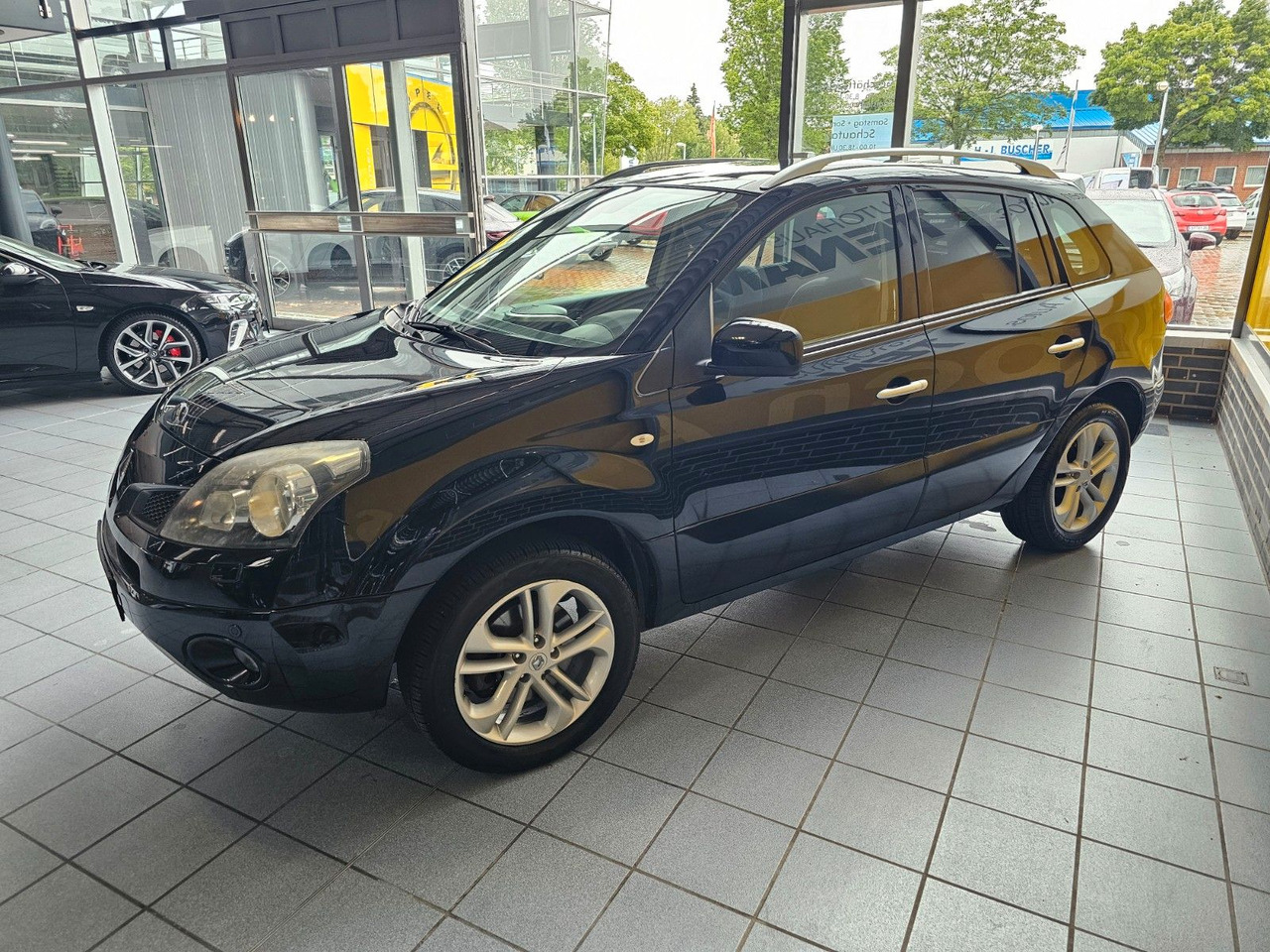 Renault Koleos 2.0 dCi Night&Day 4x4 Leder Navi Bose - SUV: picture 4 Renault Koleos 2.0 dCi Night&Day 4x4 Leder Navi Bose - SUV: picture 4