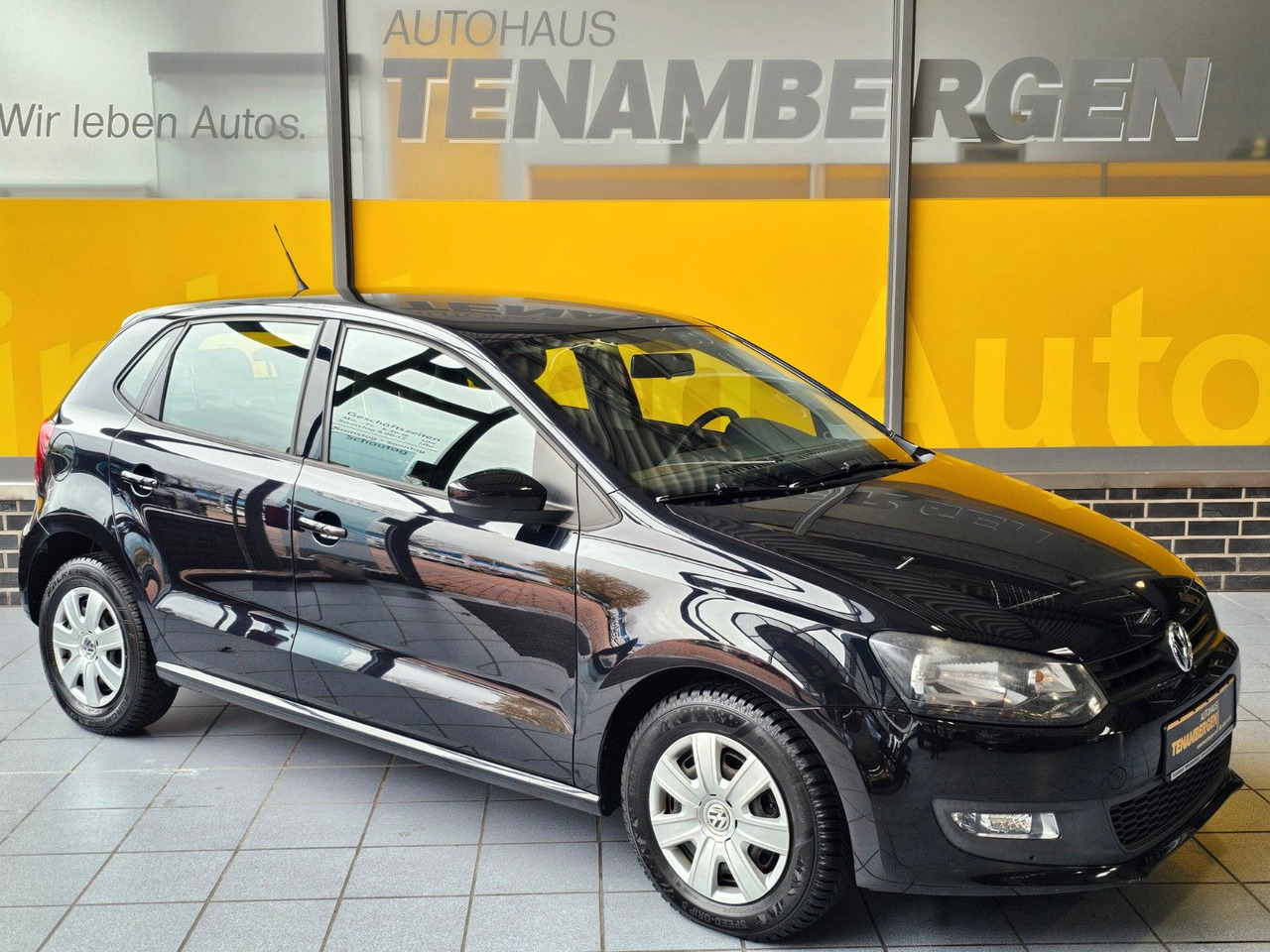Volkswagen Polo V Trendline 8-fach Sitzheizung - Car: picture 1 Volkswagen Polo V Trendline 8-fach Sitzheizung - Car: picture 1