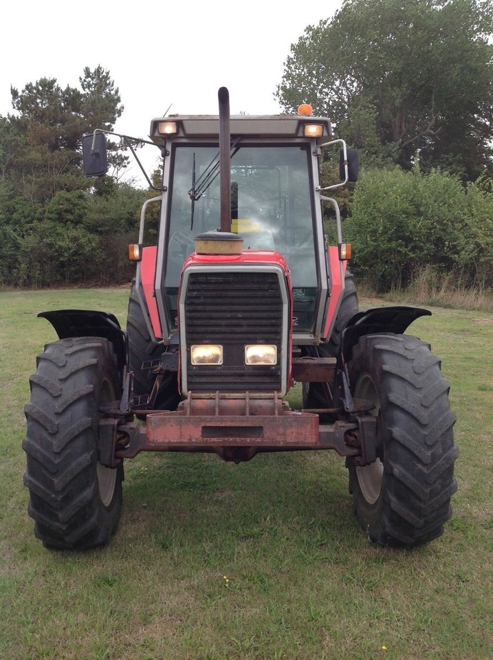 Massey Ferguson 3120 - Farm tractor: picture 2 Massey Ferguson 3120 - Farm tractor: picture 2