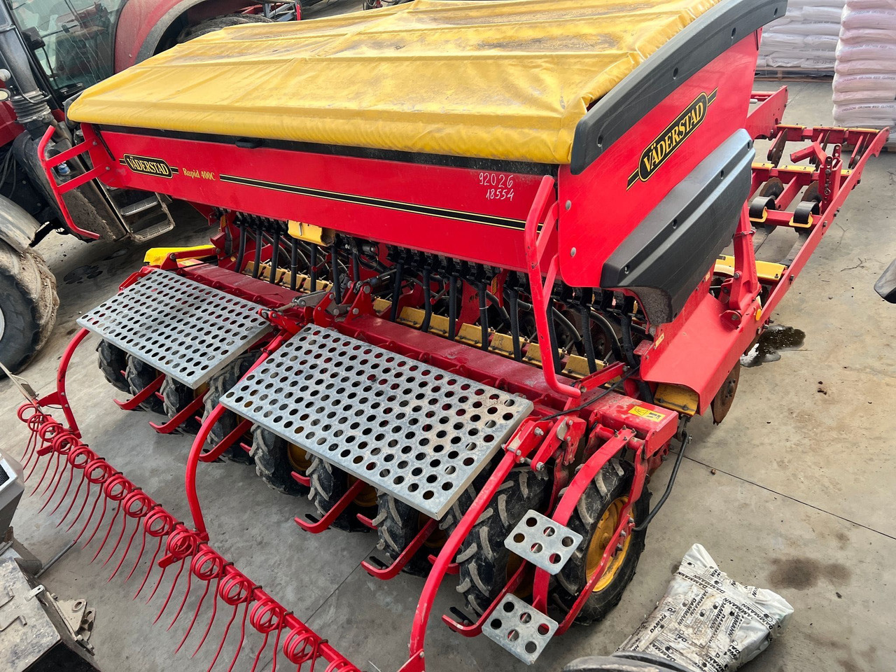 Vaderstad Rapid RD 400C - Seed drill: picture 3 Vaderstad Rapid RD 400C - Seed drill: picture 3