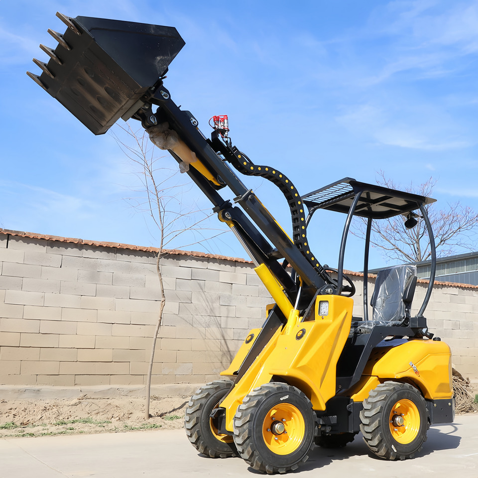 MEGALOAD AK625 Mini Wheel Loader Compact Size Articulated Diesel Kubota Engine P AK625 - Wheel loader: picture 3 MEGALOAD AK625 Mini Wheel Loader Compact Size Articulated Diesel Kubota Engine P AK625 - Wheel loader: picture 3