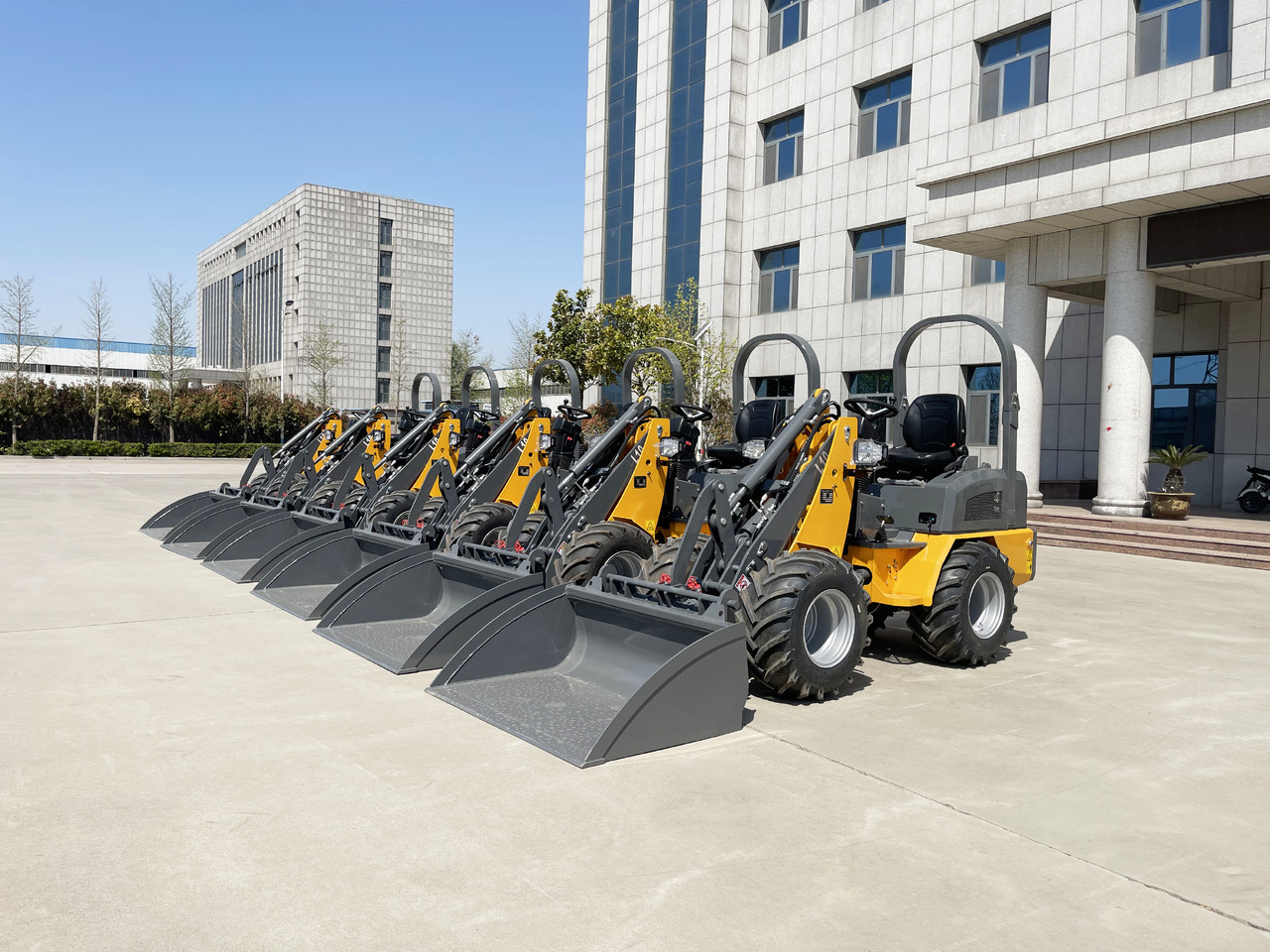 NEW WHEEL LOADER MEGALOAD AK800 Free Shipping Mini Loader Articulated Electric/D AK800 - Wheel loader: picture 5 NEW WHEEL LOADER MEGALOAD AK800 Free Shipping Mini Loader Articulated Electric/D AK800 - Wheel loader: picture 5