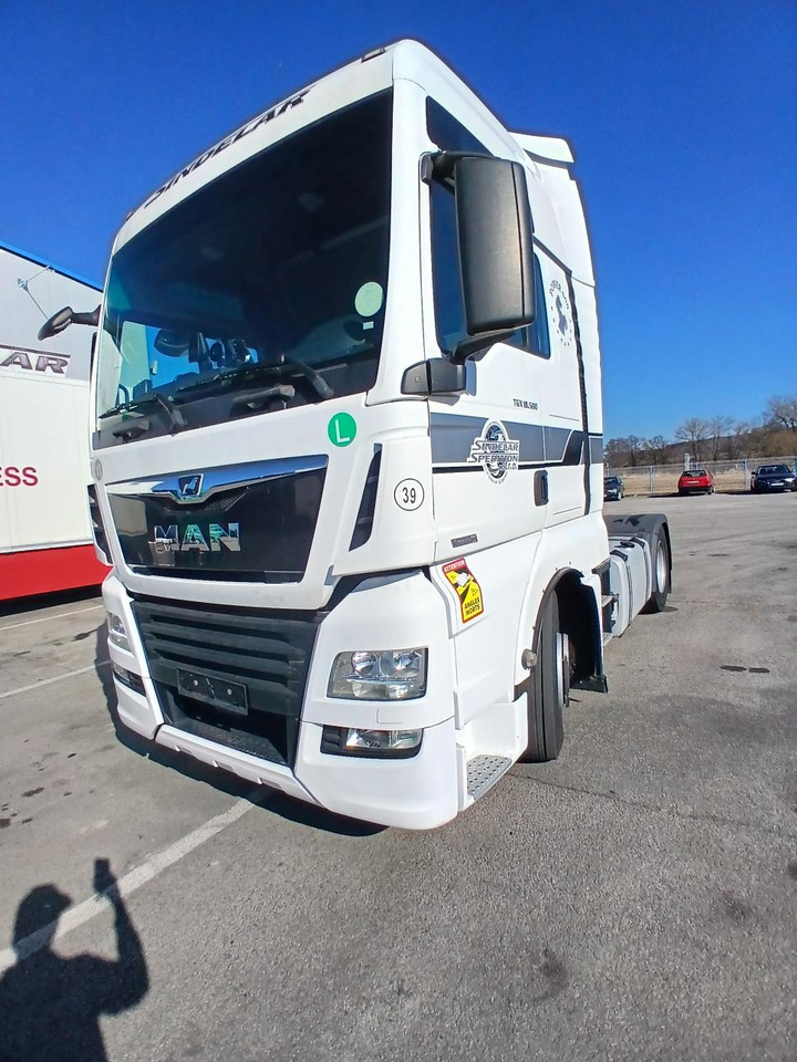 MAN D2676LF51 - Tractor unit: picture 1 MAN D2676LF51 - Tractor unit: picture 1