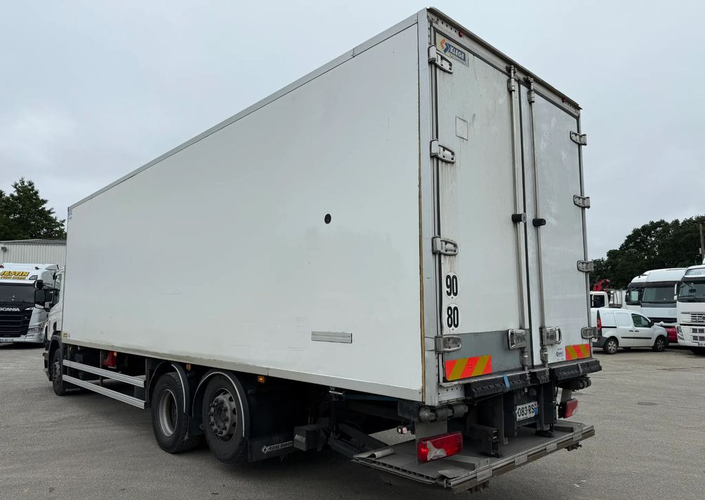 Scania P320 - Refrigerator truck: picture 3 Scania P320 - Refrigerator truck: picture 3