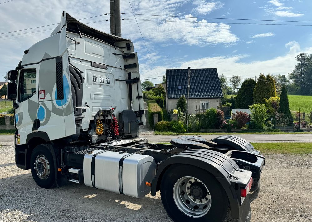 Renault T460 - Tractor unit: picture 3 Renault T460 - Tractor unit: picture 3