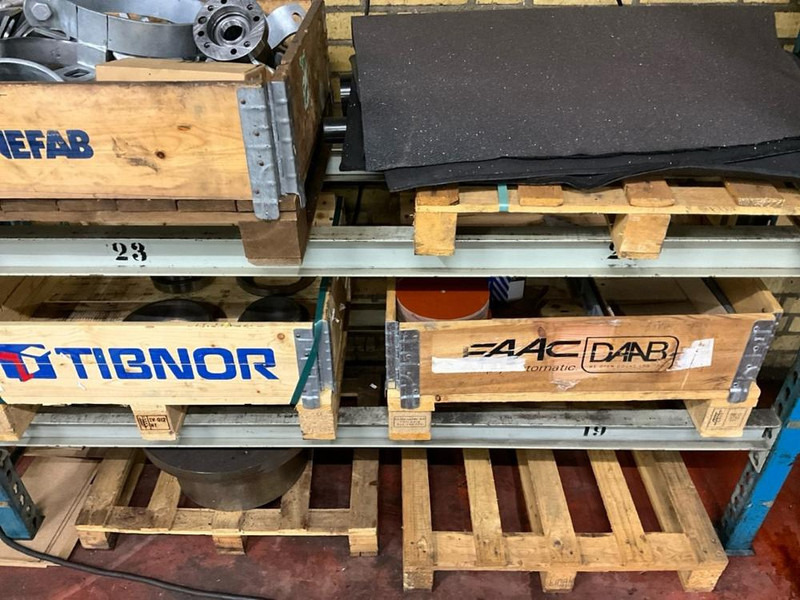 Onbekend - Construction machinery: picture 4 Onbekend - Construction machinery: picture 4