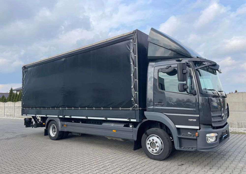 Mercedes-Benz 1218 - Curtainsider truck: picture 5 Mercedes-Benz 1218 - Curtainsider truck: picture 5