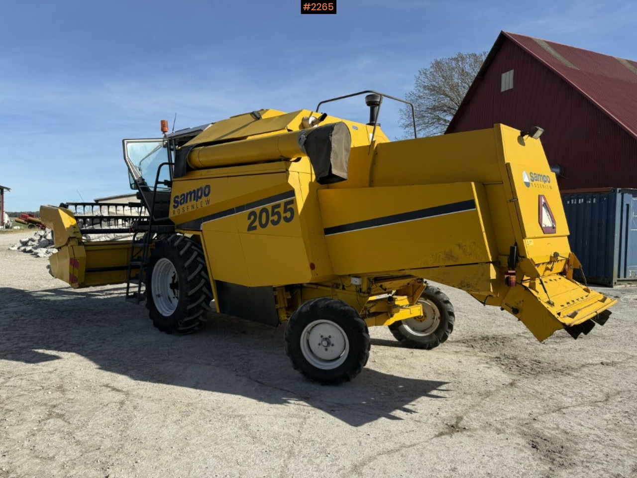 Combine harvester, Sampo Rosenlew 2055 14-foot (See video) - Combine harvester: picture 3 Combine harvester, Sampo Rosenlew 2055 14-foot (See video) - Combine harvester: picture 3