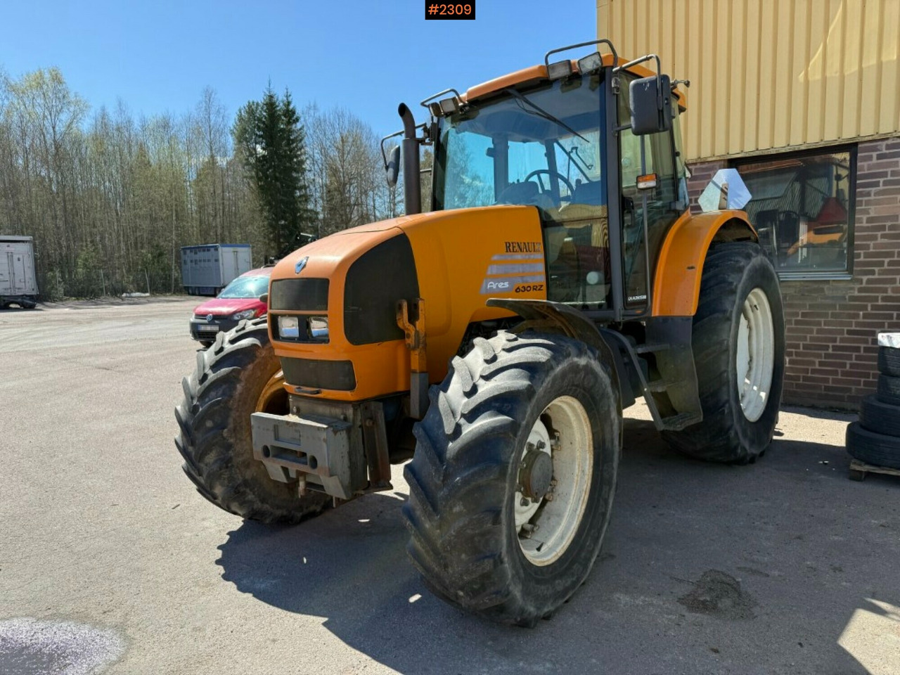 Tractor Renault Ares 630 RZ Only 1 owner (see video) - Farm tractor: picture 2 Tractor Renault Ares 630 RZ Only 1 owner (see video) - Farm tractor: picture 2
