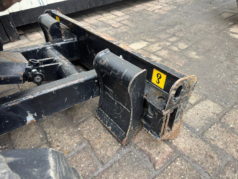 Mini excavator Sany SY18C: picture 8 Mini excavator Sany SY18C: picture 8