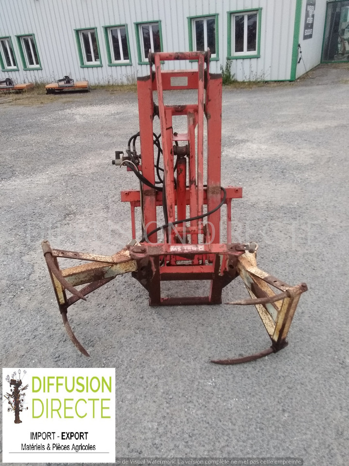CALTEC SURELEVATEUR DE BOTTES 140 G - Silage equipment: picture 1 CALTEC SURELEVATEUR DE BOTTES 140 G - Silage equipment: picture 1