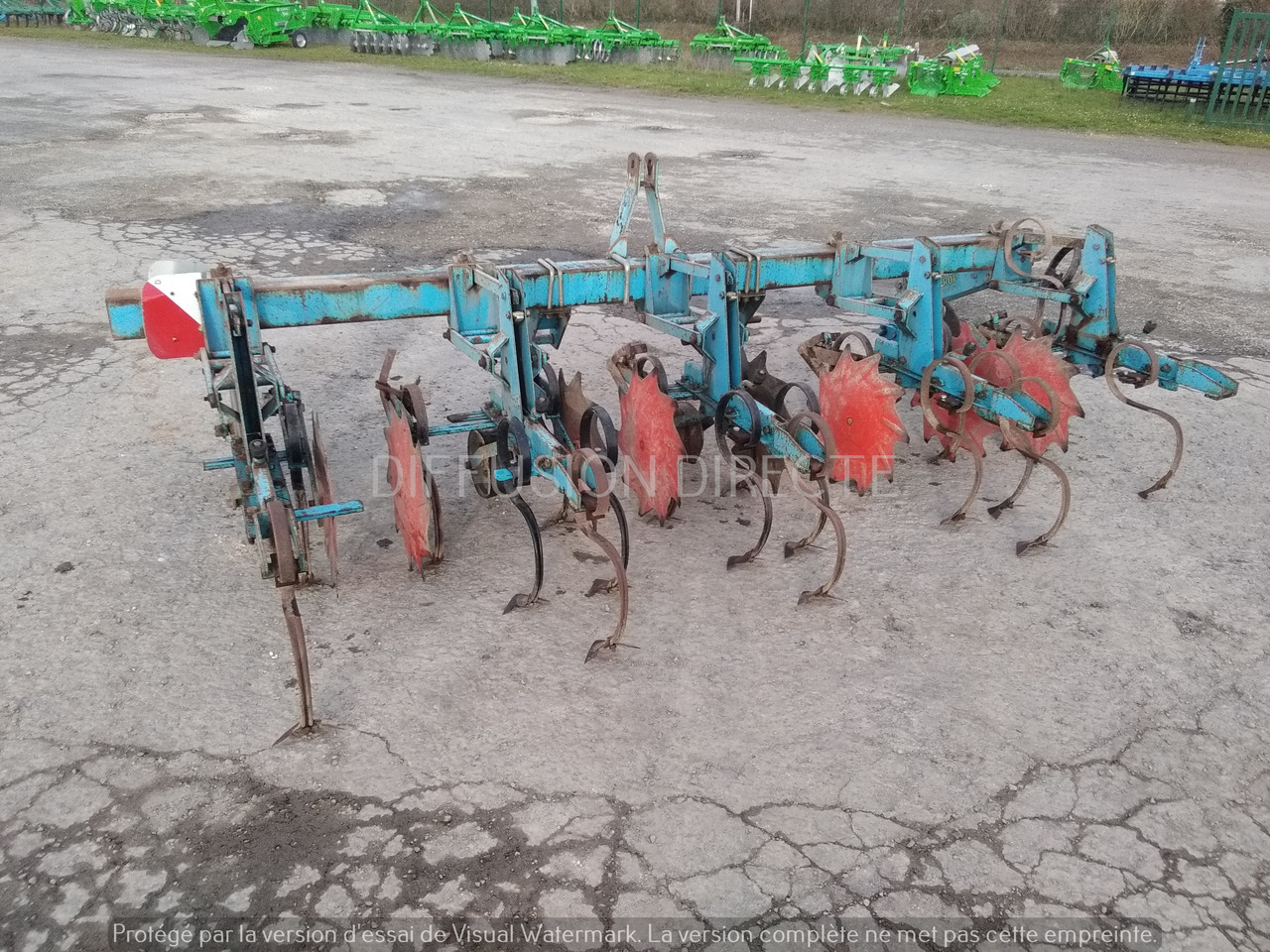 MONOSEM BINEUSE SUPER CROP 4 RANGS - Spring tine harrow: picture 2 MONOSEM BINEUSE SUPER CROP 4 RANGS - Spring tine harrow: picture 2