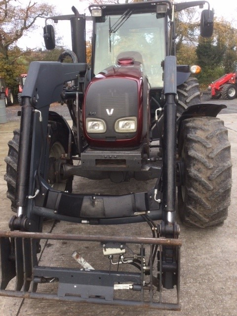2016 Valtra A93, one local owner machine - Farm tractor: picture 2 2016 Valtra A93, one local owner machine - Farm tractor: picture 2