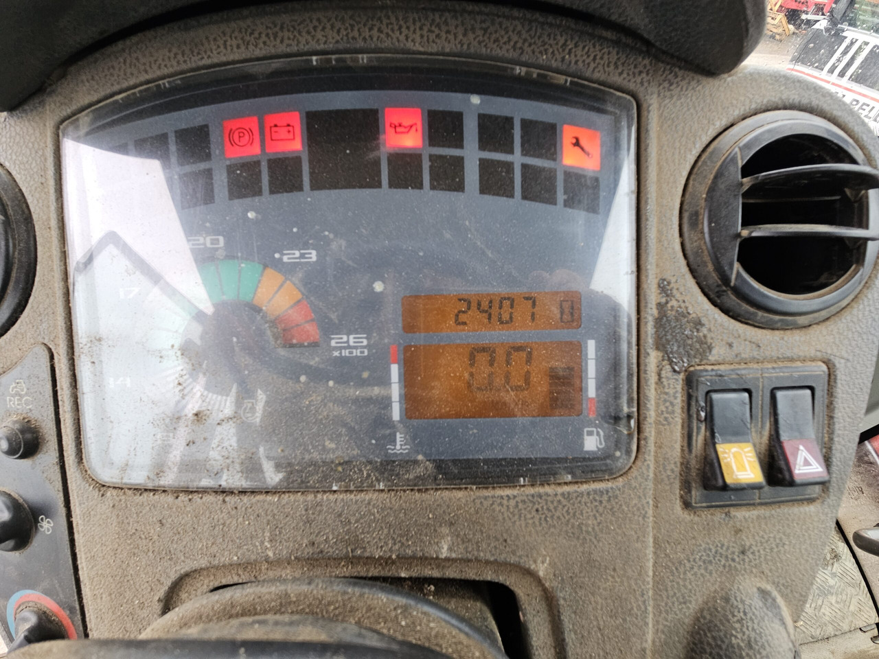 Farm tractor Claas 2007 Area 577 ATZ, Only 2407 Hours: picture 6