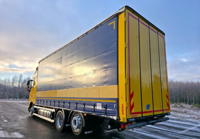 VolvoFH460 LNG / LBG 6x2 - Curtainsider truck: picture 3 VolvoFH460 LNG / LBG 6x2 - Curtainsider truck: picture 3
