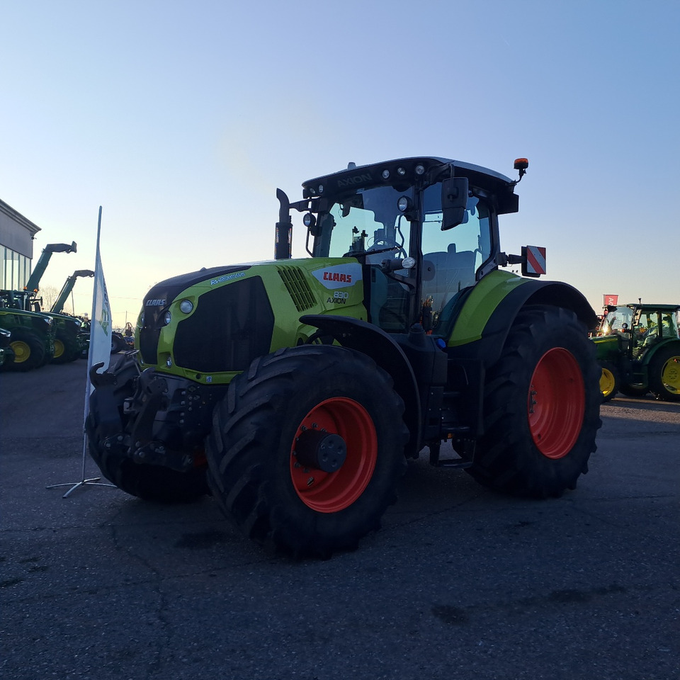 CLAAS 830 AXION - Farm tractor: picture 1 CLAAS 830 AXION - Farm tractor: picture 1