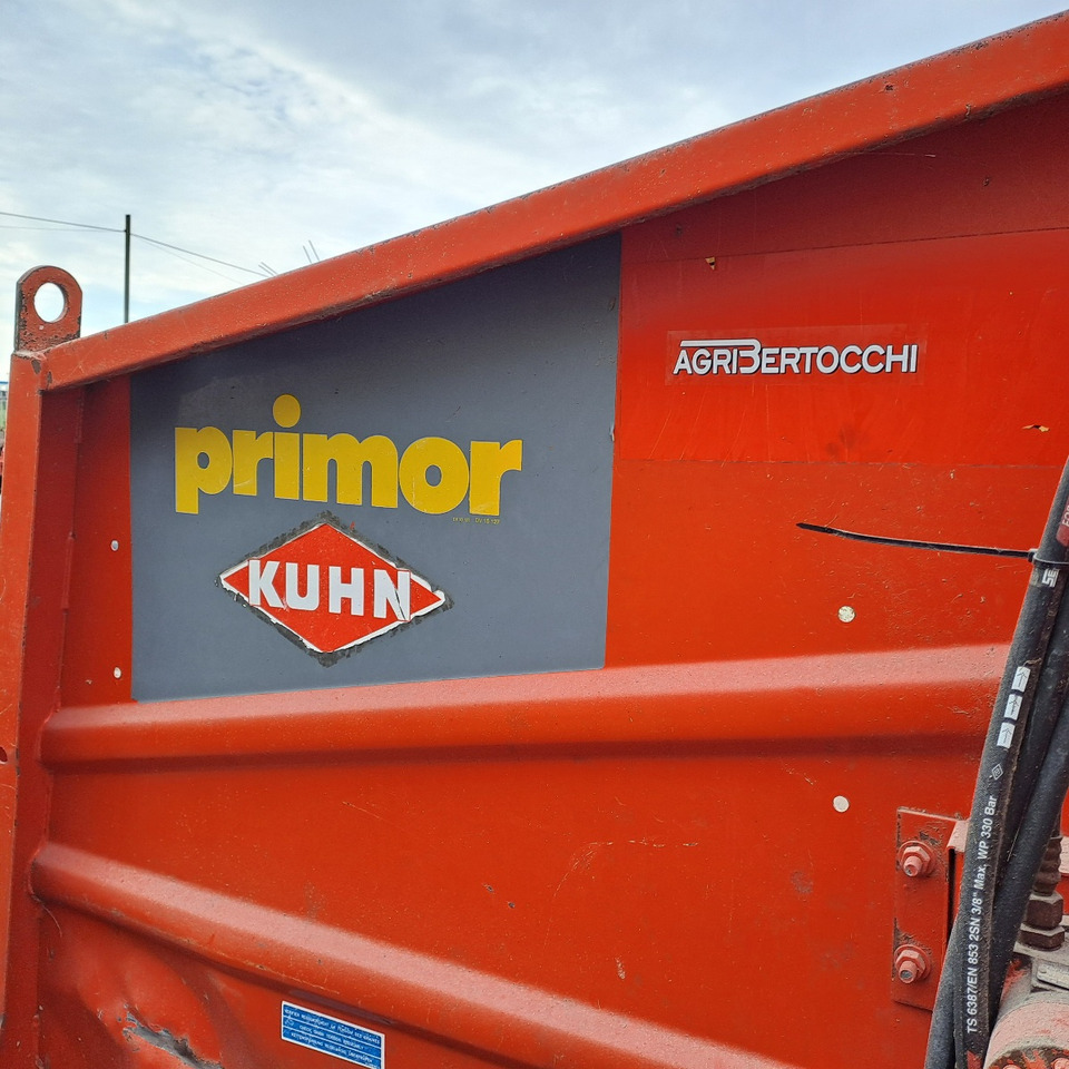 IMPAGLIATRICE KUHN PRIMOR PP - Straw shredder: picture 4 IMPAGLIATRICE KUHN PRIMOR PP - Straw shredder: picture 4