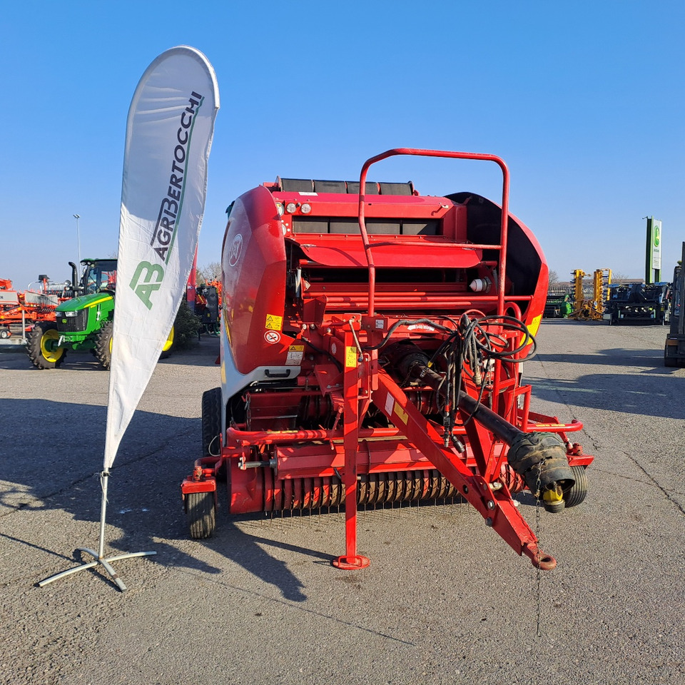 ROTOPRESSA LELY WELGER RP 445 - Round baler: picture 3 ROTOPRESSA LELY WELGER RP 445 - Round baler: picture 3