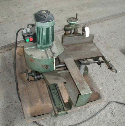 GRAULE AKF 4/250 - Fensterbearbeitung - Metalworking machinery: picture 1 GRAULE AKF 4/250 - Fensterbearbeitung - Metalworking machinery: picture 1