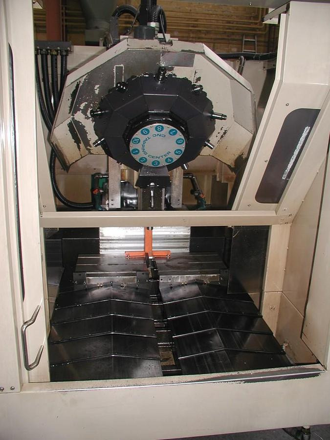 Vertikal-Bearbeitungszentrum BROTHER - CNC machining center: picture 4 Vertikal-Bearbeitungszentrum BROTHER - CNC machining center: picture 4