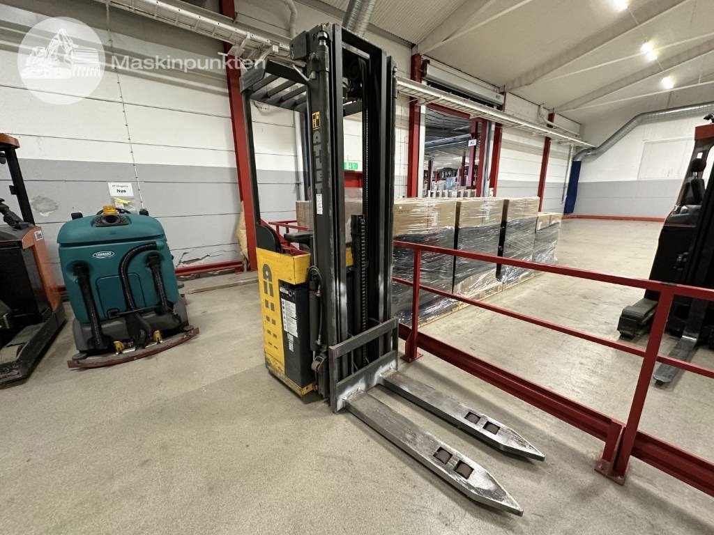 Atlet 160 SD TFV - Stacker: picture 2 Atlet 160 SD TFV - Stacker: picture 2