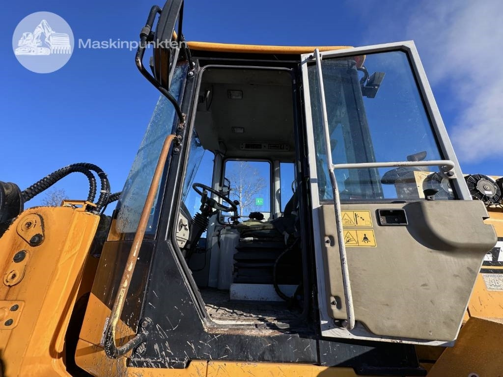 Wheel loader Hyundai HL 730 TM-7: picture 12