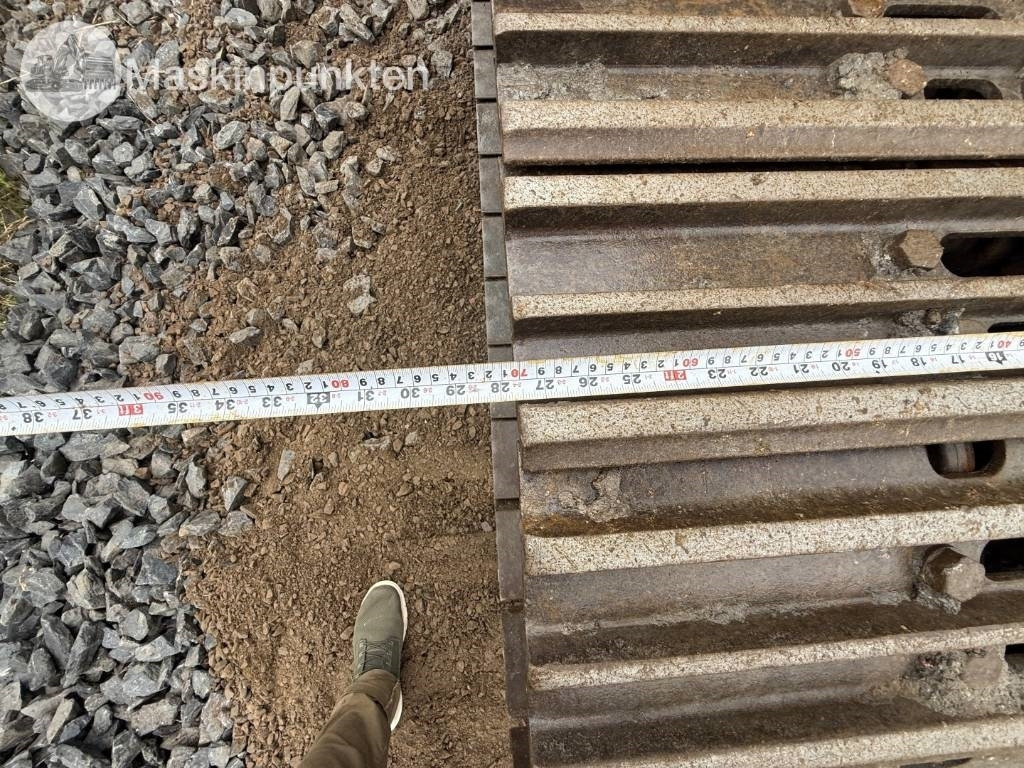 Lease a Komatsu PC 210 LC-11EO  Komatsu PC 210 LC-11EO: picture 34